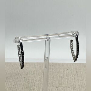 Vtg 925 Sterling Silver Black & White CZ Inside Out J Hoop Stud Post Earrings